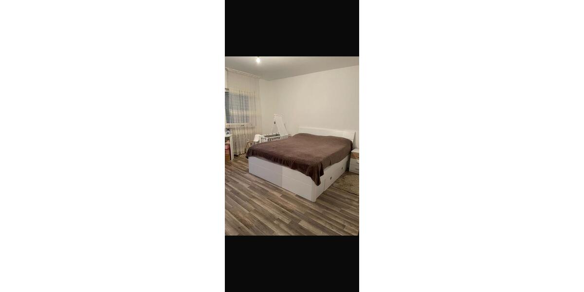 Etagenwohnung Wiesbaden Schierstein - 3 Zimmer, 75 m&sup2;, 1.200&euro; | Angebot:26620831