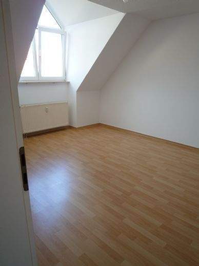 Gemütliches 2- Zi.App. im 5.OG - Pantry - Aufzug-Hausmeister-90763 Fürth