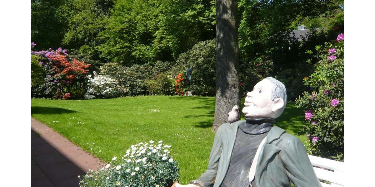 Wohnung zum Mieten in Düsseldorf 2.500 € 201.98 m² 5 zimmer