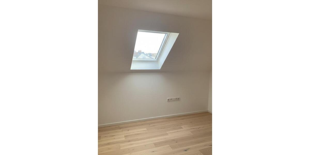 Dachgeschoßwohnung Gerolzhofen - 2 Zimmer, 70 m&sup2;, 680&euro; | Angebot:24602293