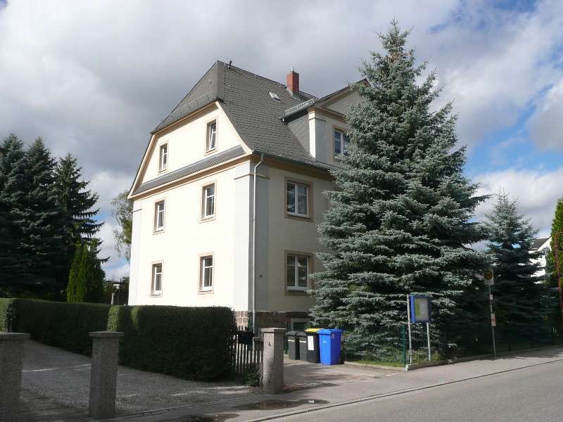 Wohnung zum Mieten in Limbach-Oberfrohna 255 € 47.36 m²