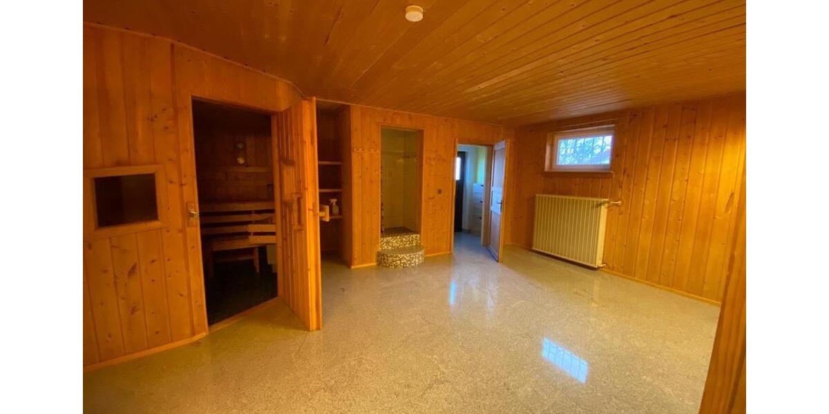 Bungalow Steinwenden - 4 Zimmer, 150 m&sup2;, 1.700&euro; | Angebot:26004005