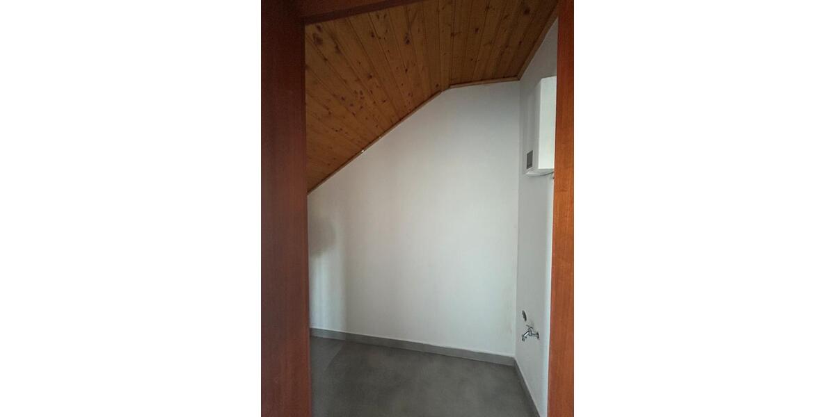Etagenwohnung Königswinter - 2 Zimmer, 65 m&sup2;, 763&euro; | Angebot:26227610