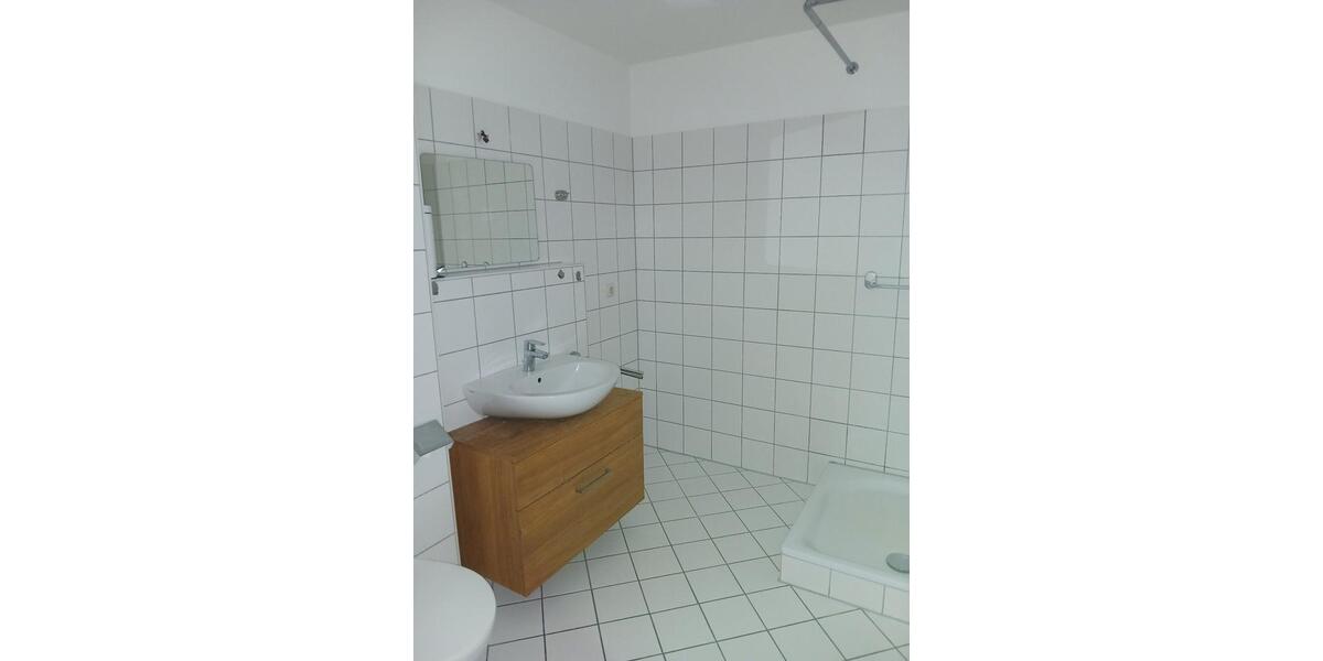 Erdgeschoßwohnung Pfarrkirchen - 2 Zimmer, 40 m&sup2;, 395&euro; | Angebot:25287673