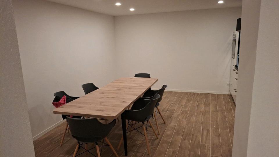 Erdgeschoßwohnung Essenbach - 3 Zimmer, 80 m&sup2;, 2.200&euro; | Angebot:25715422