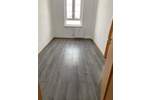Etagenwohnung Glauchau - 4 Zimmer, 81 m&sup2;, 430&euro; | Angebot:26389569