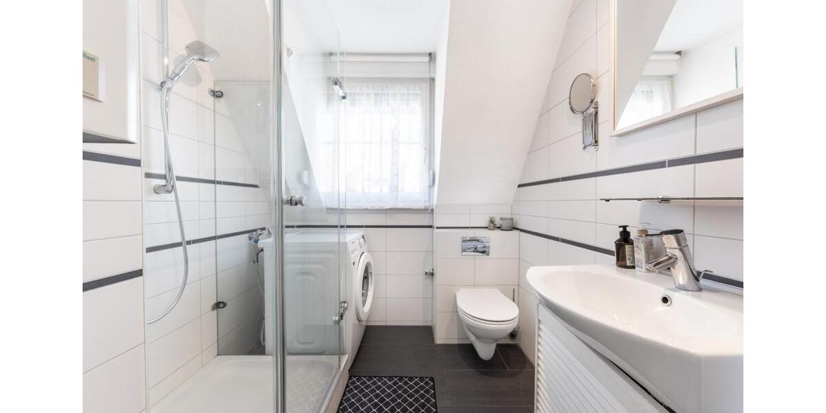 Dachgeschoßwohnung Nürnberg - 2 Zimmer, 48 m&sup2;, 1.000&euro; | Angebot:24363150