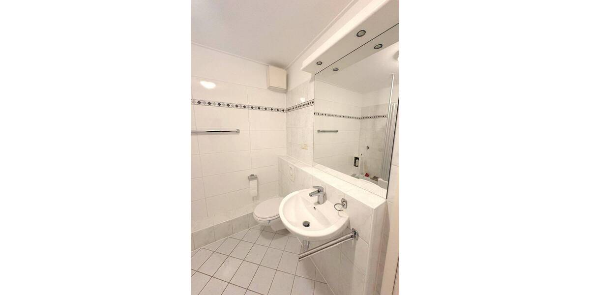 Etagenwohnung Berlin Charlottenburg - 2 Zimmer, 52 m&sup2;, 601&euro; | Angebot:26162917
