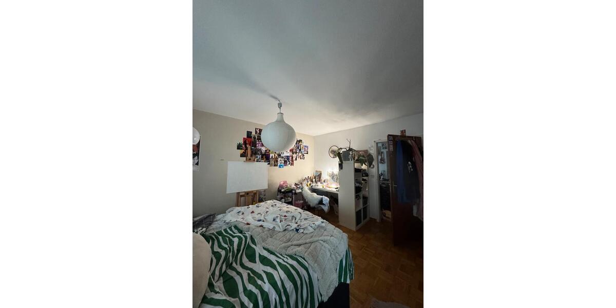Erdgeschoßwohnung Paderborn - 2.5 Zimmer, 83 m&sup2;, 420&euro; | Angebot:26482639