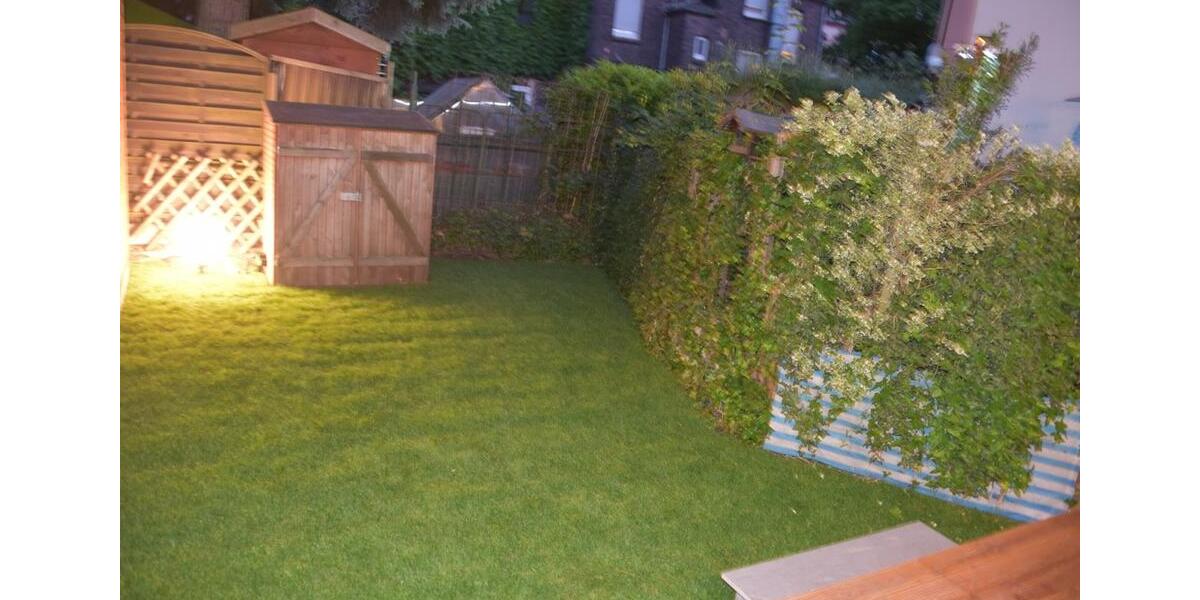 Einfamilienhaus Essen Stadtbezirk IX - 4 Zimmer, 101 m&sup2;, 1.125&euro; | Angebot:24868351