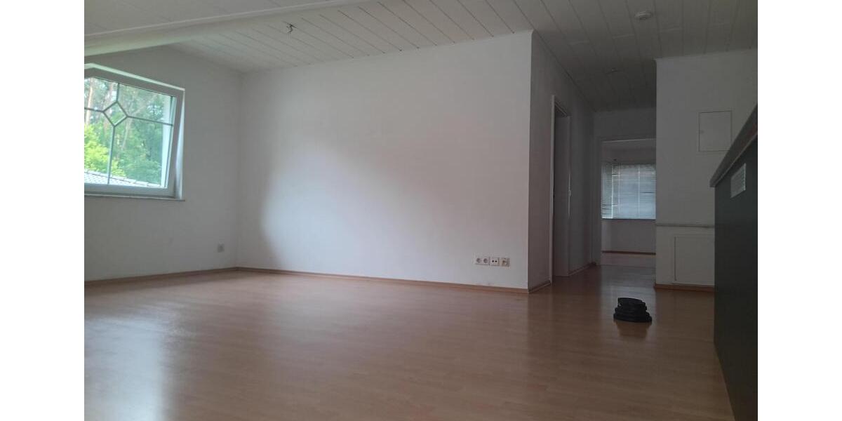 Dachgeschoßwohnung Rödermark - 3 Zimmer, 89 m&sup2;, 1.070&euro; | Angebot:26621156