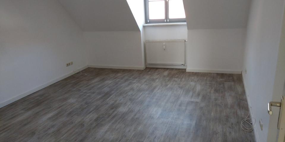 Etagenwohnung Plau am See - 2 Zimmer, 62 m&sup2;, 470&euro; | Angebot:25057150