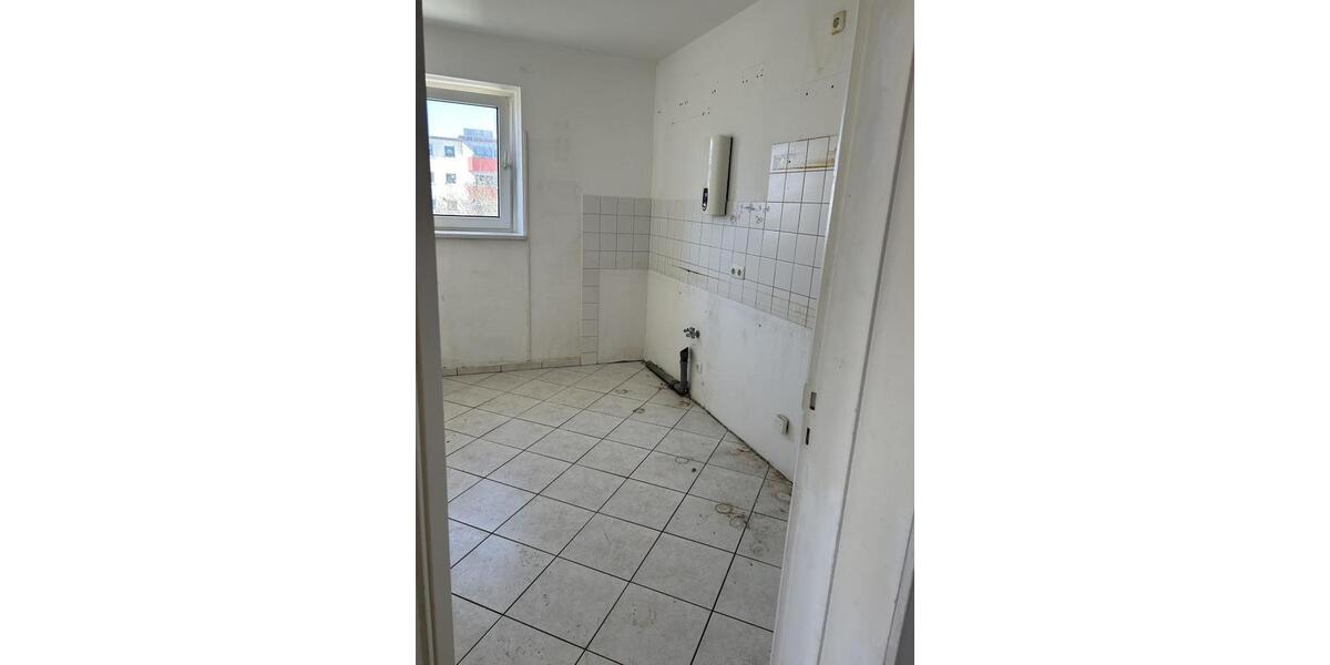 Etagenwohnung Flensburg Fruerlund - 4 Zimmer, 80 m&sup2;, 699&euro; | Angebot:26058421