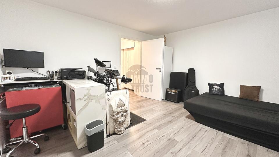 Etagenwohnung Oberstenfeld - 2 Zimmer, 40 m&sup2;, 700&euro; | Angebot:26395452