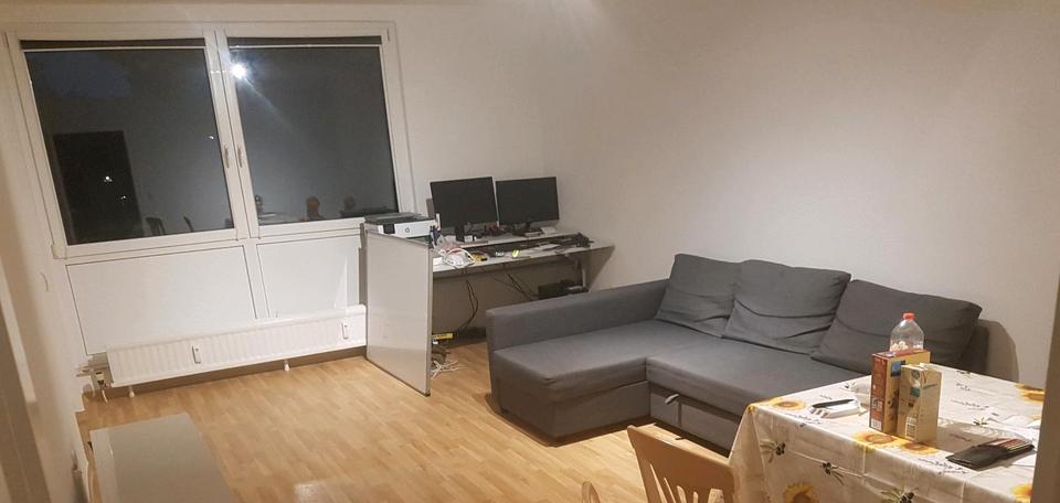 Wohnung zum 1.3.26 2 zimmer