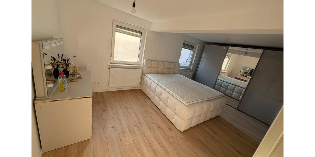 Erdgeschoßwohnung Landau in der Pfalz - 3.5 Zimmer, 100 m&sup2;, 1.350&euro; | Angebot:24534462