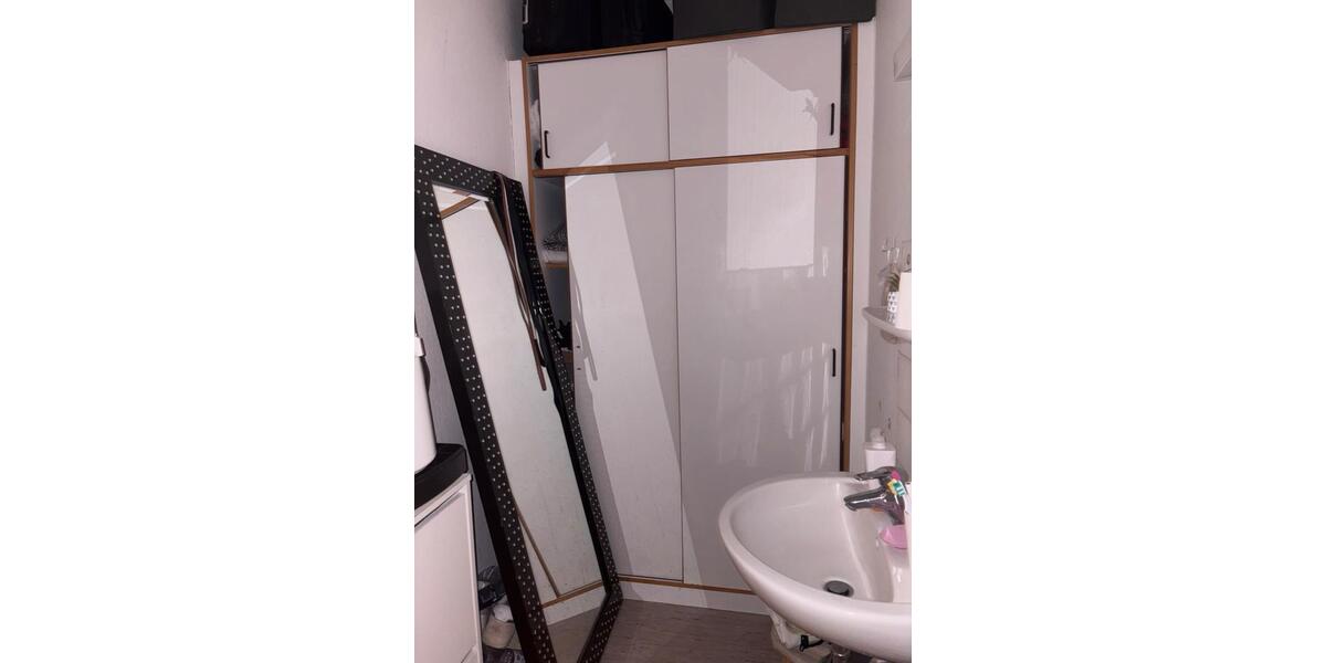 Wohnen auf Zeit Bonn Poppelsdorf - 1 Zimmer, 15 m&sup2;, 350&euro; | Angebot:26479150