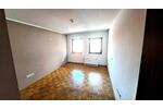 Etagenwohnung Bruchsal - 2 Zimmer, 83 m&sup2;, 910&euro; | Angebot:26680570