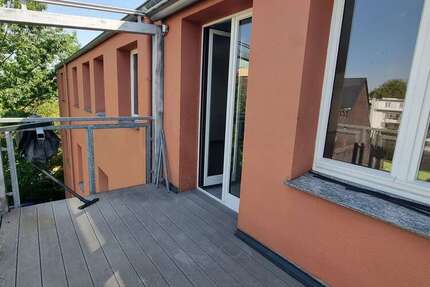 Wohnung Krefeld Cracau - 6 Zimmer, 187 m&sup2;, 1.690&euro; | Angebot:26991768