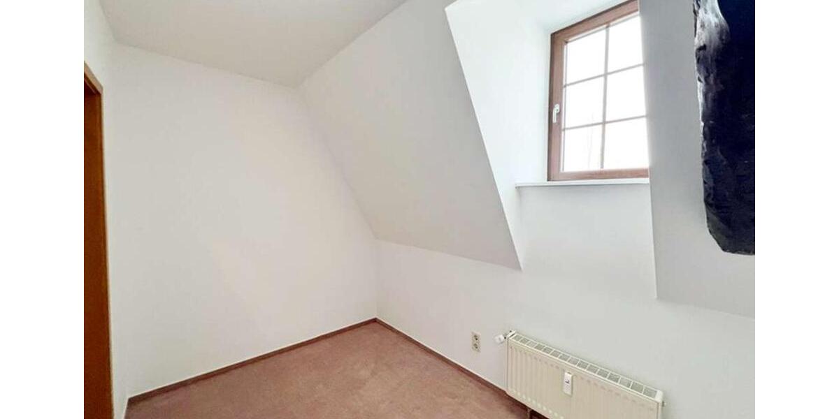 Dachgeschoßwohnung Geithain - 3 Zimmer, 65 m&sup2;, 520&euro; | Angebot:25017746