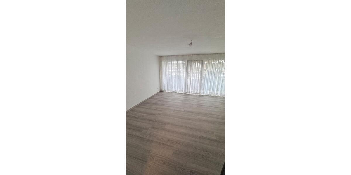 1-Zimmer-Wohnung mit Küche und Balkon 1 zimmer