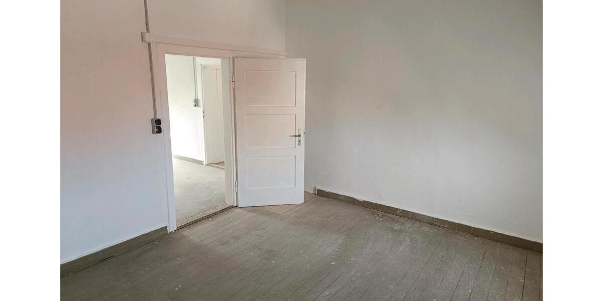 Etagenwohnung Röttenbach - 4 Zimmer, 65 m&sup2;, 400&euro; | Angebot:26121150