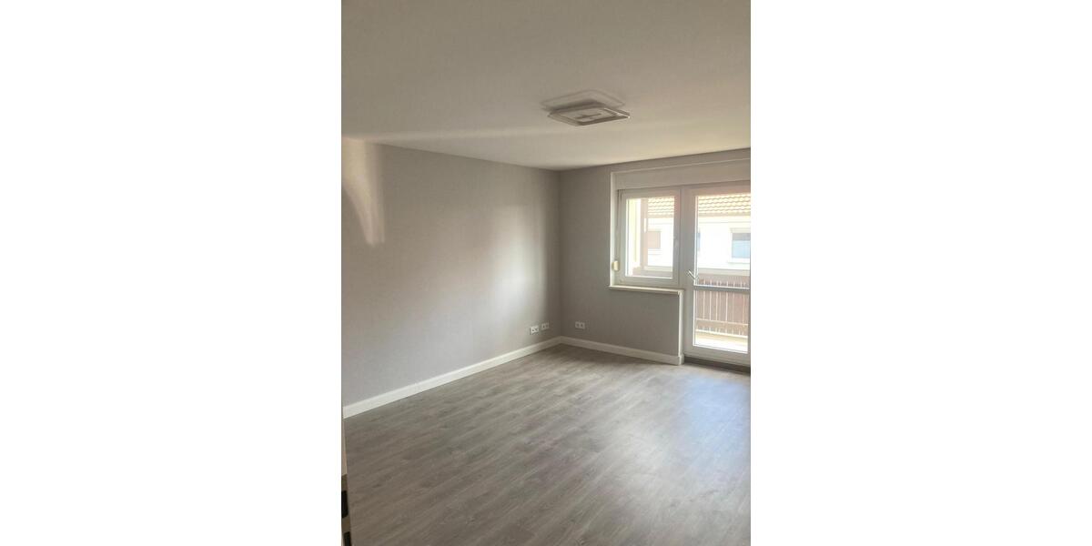 Etagenwohnung Niederorschel - 3 Zimmer, 70 m&sup2;, 497&euro; | Angebot:26558172