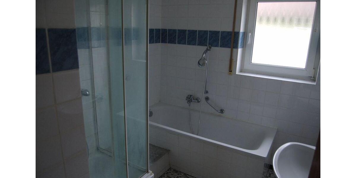 Erdgeschoßwohnung Durmersheim - 3 Zimmer, 105 m&sup2;, 1.000&euro; | Angebot:26531660