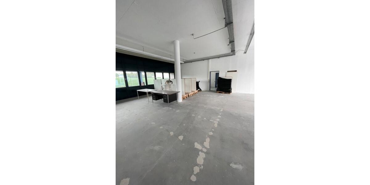 Gewerbeobjekt Ditzingen - 2.600&euro; | Angebot:26535307
