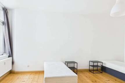 Wohnung Berlin Köpenick - 1 Zimmer, 93 m&sup2;, 310&euro; | Angebot:26170322