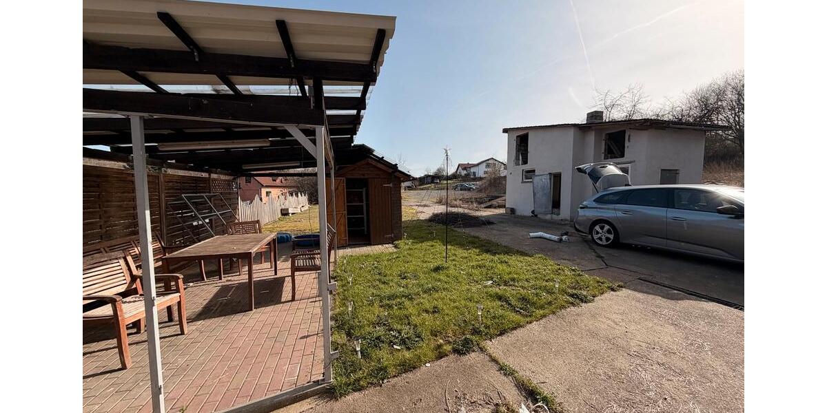 Einfamilienhaus Feldatal - 8 Zimmer, 280 m&sup2;, 1.390&euro; | Angebot:26604948