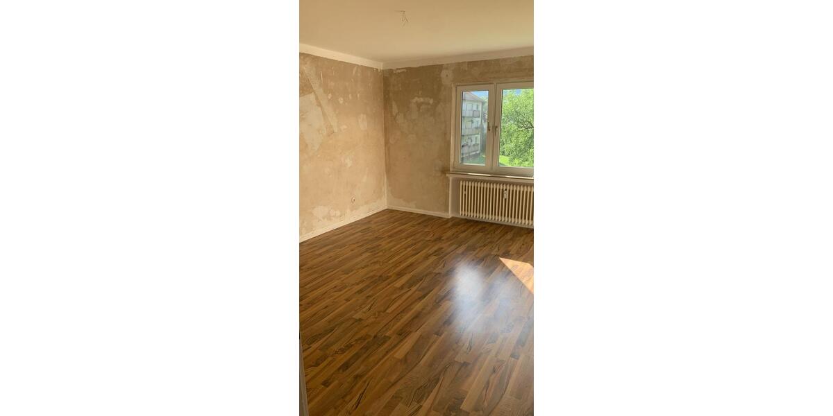 Erdgeschoßwohnung Gummersbach Berstig Süd - 3 Zimmer, 62 m&sup2;, 579&euro; | Angebot:26476409