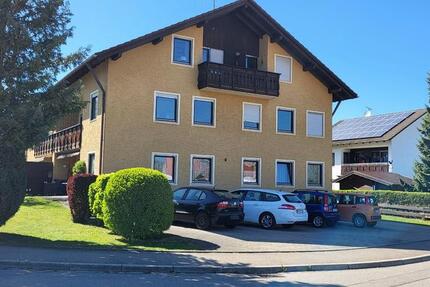 Wohnung Ottobeuren - 3 Zimmer, 93 m&sup2;, 1.100&euro; | Angebot:26435525