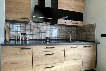 Wohnung Vorra - 4 Zimmer, 156 m&sup2;, 990&euro; | Angebot:25170507