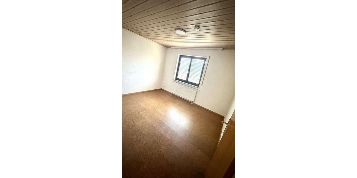 Erdgeschoßwohnung Oberwesel - 3.5 Zimmer, 110 m&sup2;, 790&euro; | Angebot:25417862