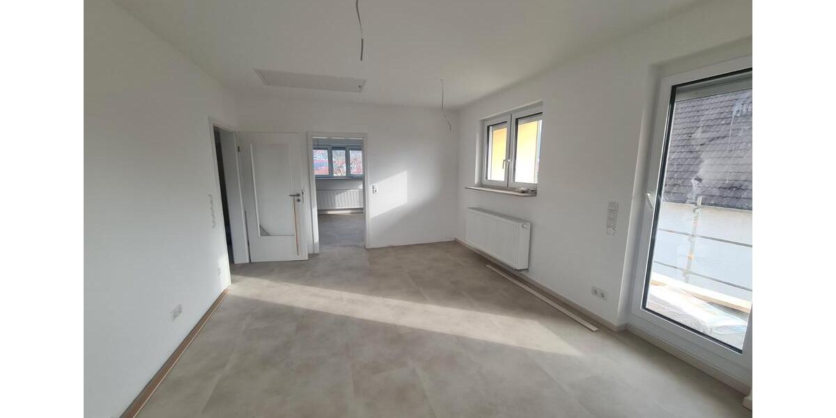 Dachgeschoßwohnung Heppenheim (Bergstraße) - 3 Zimmer, 65 m&sup2;, 1.025&euro; | Angebot:26612037