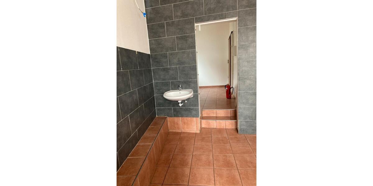Gewerbeobjekt Holzminden - 750&euro; | Angebot:23498470