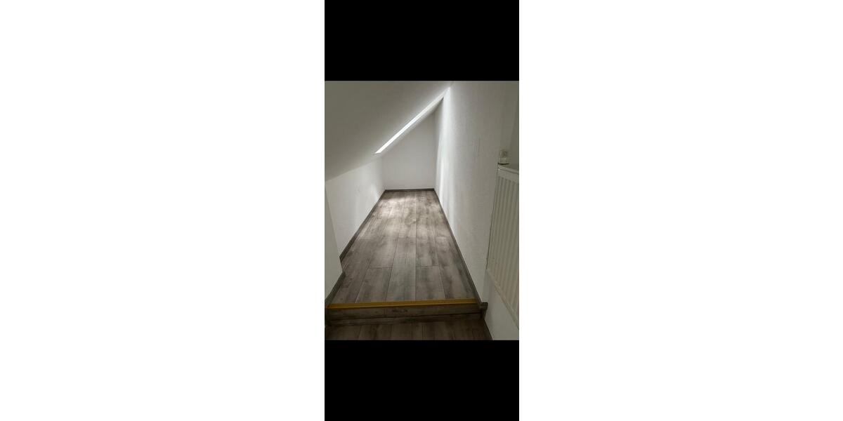 Wohnung in einem Haus 4 zimmer