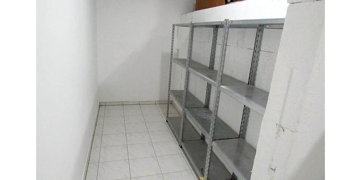 Helle 5-Zimmer-Maisonett-Wohnung mit Balkon, Einbauküche und Stellplätze in Hadamar! 5 zimmer