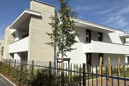 Wohnung zum Mieten in Köln 1.570 € 108.17 m² 3 zimmer