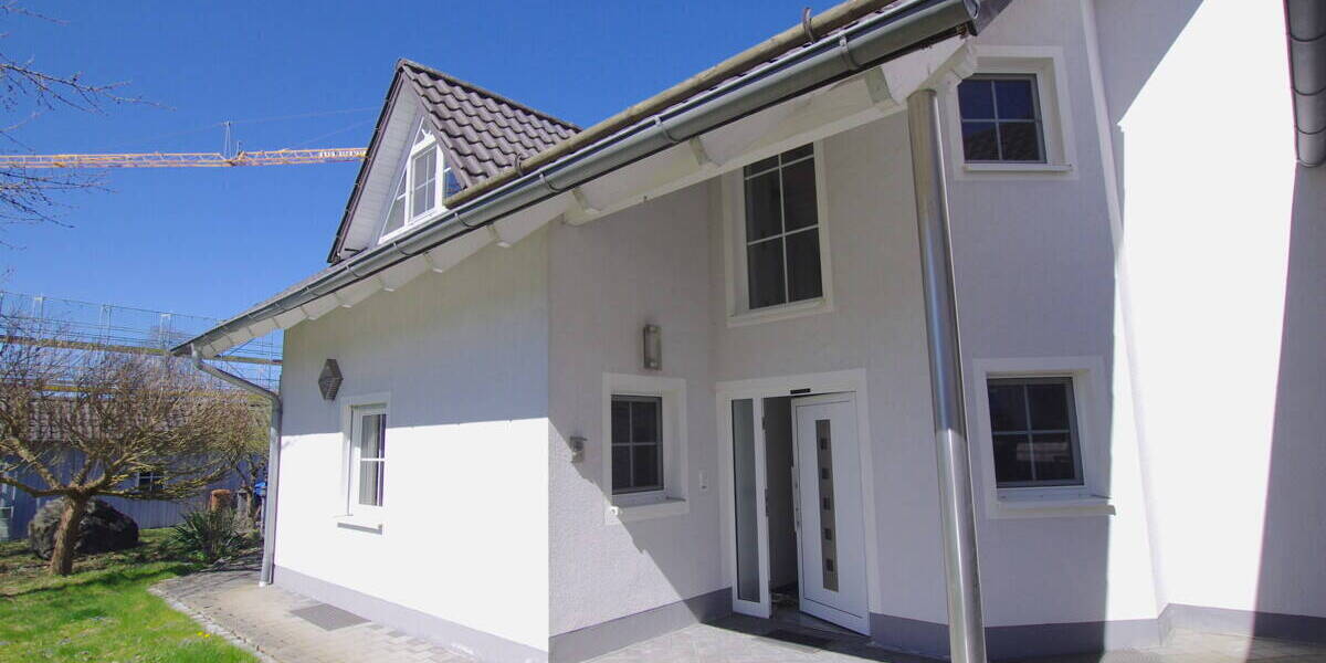 Doppelhaushälfte Lupburg - 4 Zimmer, 170 m&sup2;, 1.440&euro; | Angebot:26246679