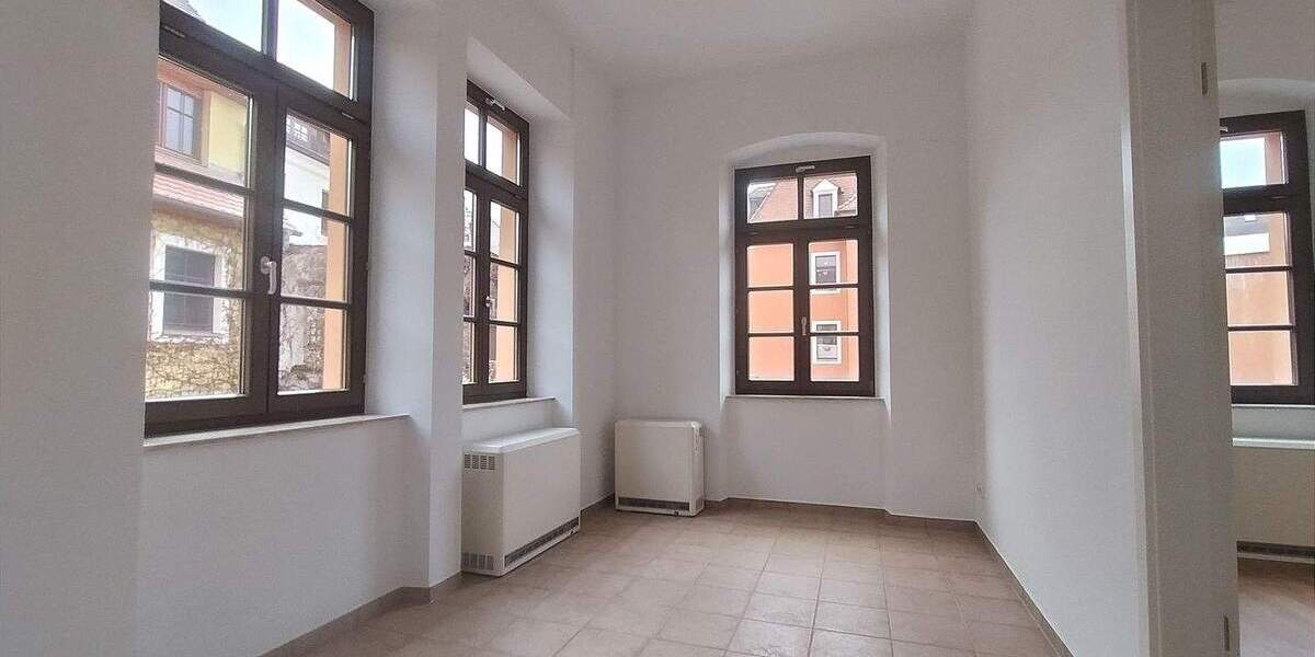 Etagenwohnung Bautzen - 4 Zimmer, 113 m&sup2;, 905&euro; | Angebot:25669791