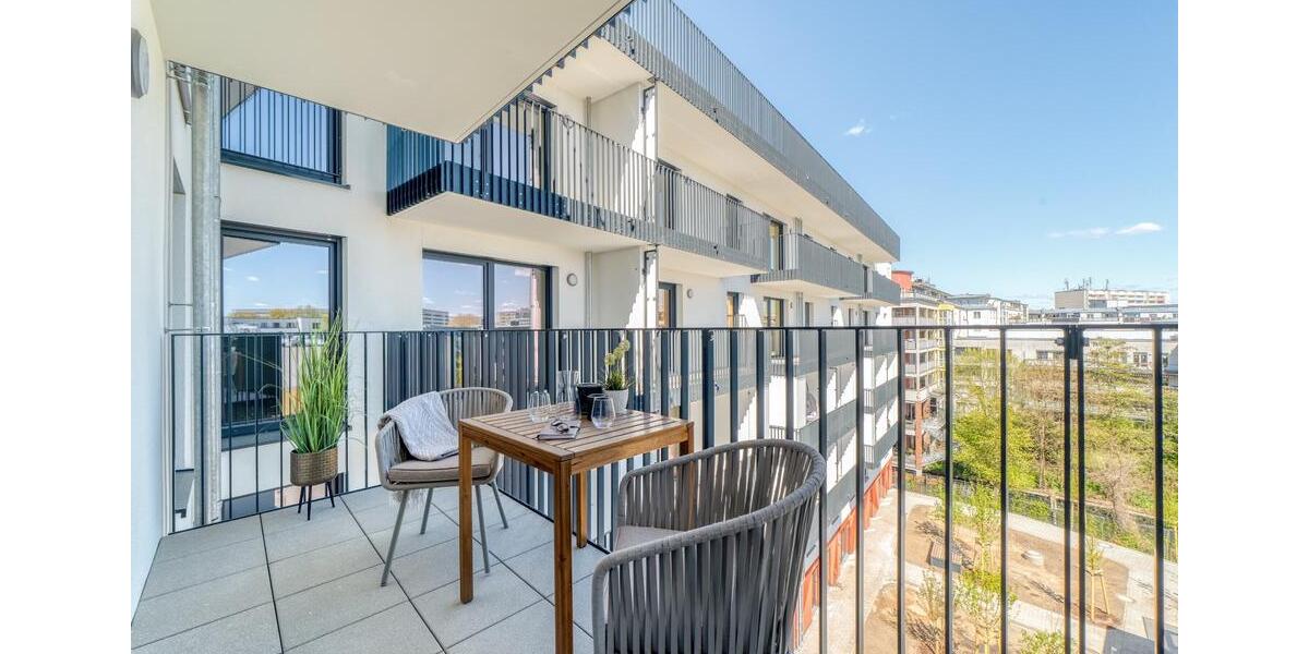 Dachgeschoßwohnung Berlin Treptow-Köpenick - 5 Zimmer, 159 m&sup2;, 3.250&euro; | Angebot:24831141