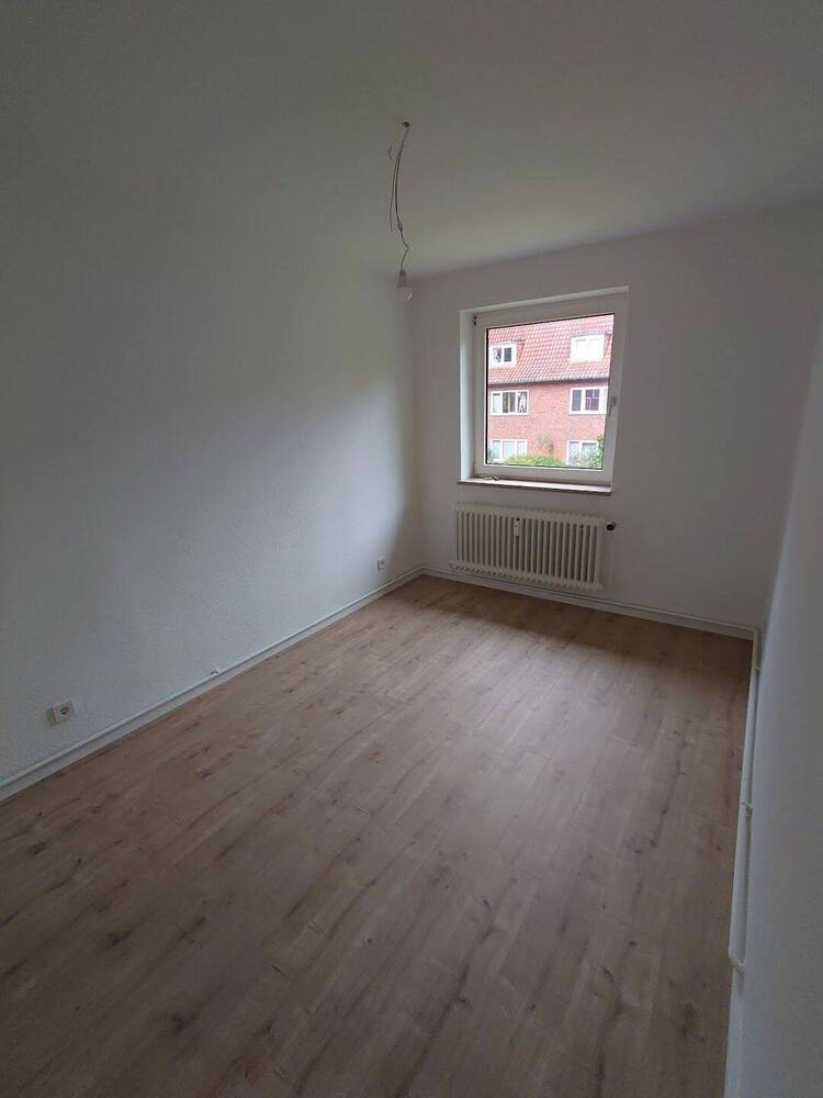 Wie neu! 3-Zimmerwohnung nach Komplettsanierung - Erstbezug