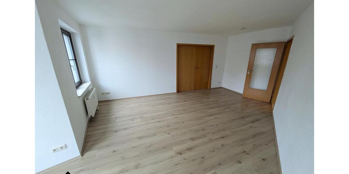 ++ charmante 4-Raum-Wohnung mit Balkon - nahe dem Zwickauer Zentrum, top angebunden ++ 4 zimmer