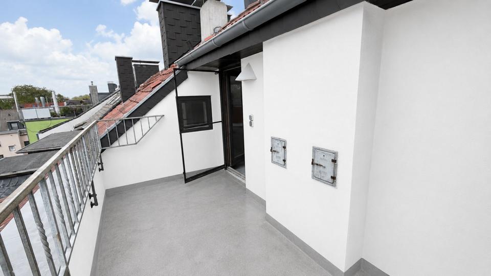 Dachgeschoßwohnung Essen Stadtbezirk III - 1 Zimmer, 48 m&sup2;, 600&euro; | Angebot:26585306