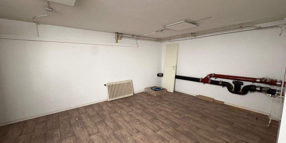 Gewerbeobjekt Dortmund Barop - 4 Zimmer, 1.200&euro; | Angebot:23763702