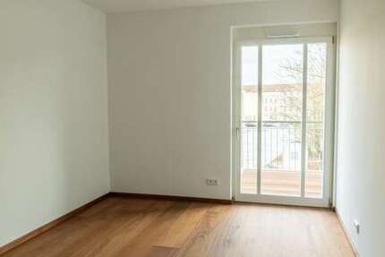 Wohnung Frankfurt (Oder) - 4 Zimmer, 114 m&sup2;, 1.482&euro; | Angebot:25878558