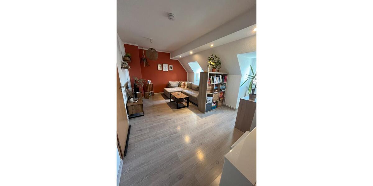 Dachgeschoßwohnung Görlitz Biesnitz - 3 Zimmer, 59 m&sup2;, 640&euro; | Angebot:25853167