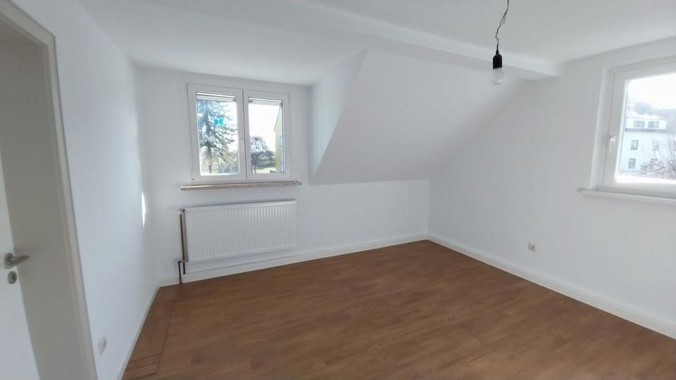 Haus für Familie mit Kindern, evtl. Haustier, Hobbyhandwerker